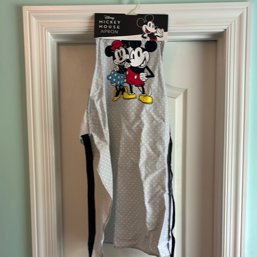 Disney Mickey and Minnie Polka Dot Apron